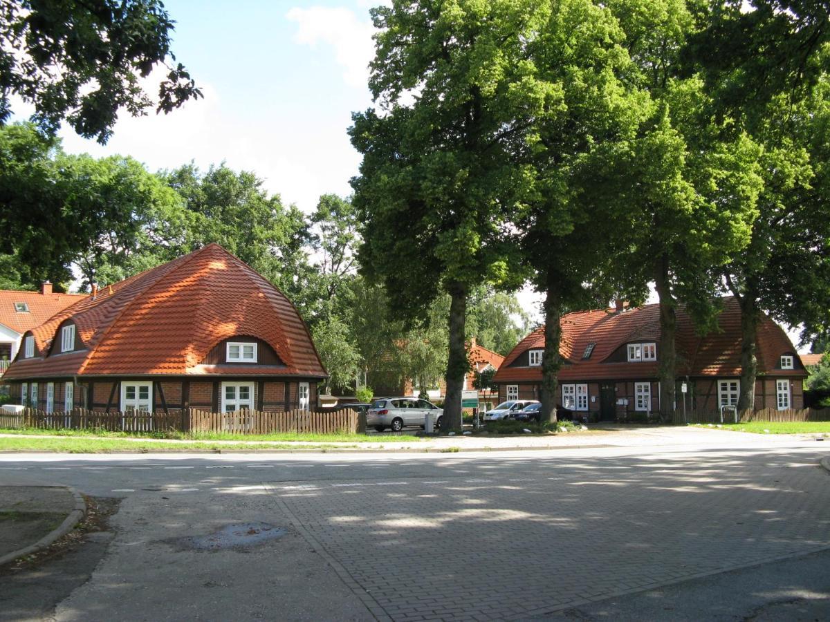 4 Wunderschoene Ferienwohnungen Im Kavaliershaus Schwerin  Eksteriør bilde