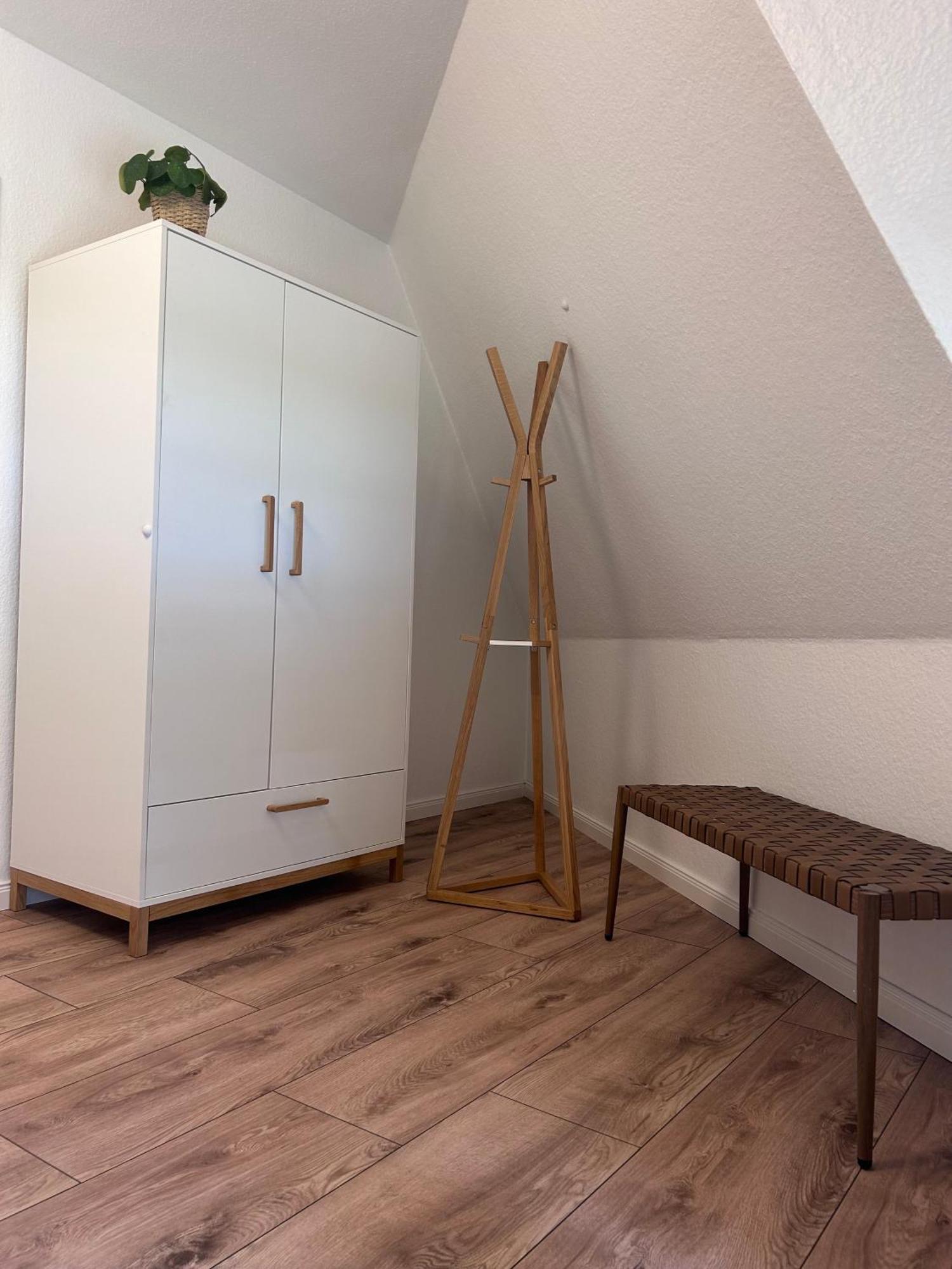 4 Wunderschoene Ferienwohnungen Im Kavaliershaus Schwerin  Eksteriør bilde